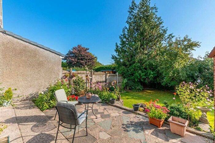 3 Bedroom Semi-Detached House For Sale In Greenways Drive, Endmoor, LA8