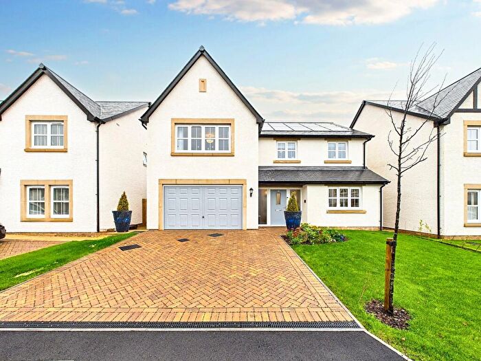 5 Bedroom Detached House For Sale In Walnut Close, Kendal, LA9