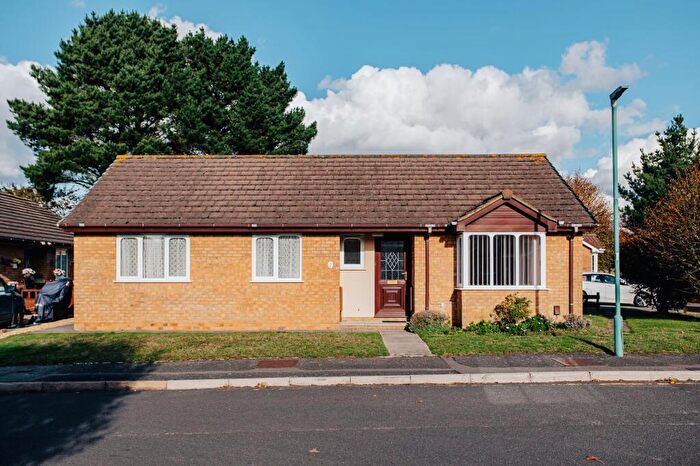 3 Bedroom Detached Bungalow To Rent In Walkwood Avenue, Bournemouth, BH7