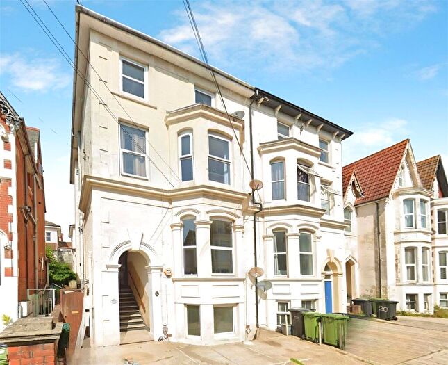 2 Bedroom Flat To Rent In Shaftesbury Road, Southsea, Hampshire, PO5