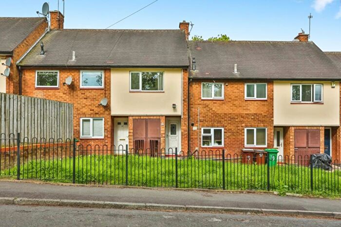 2 Bedroom Flat For Sale In The Glen, Nottingham, Nottinghamshire, NG11