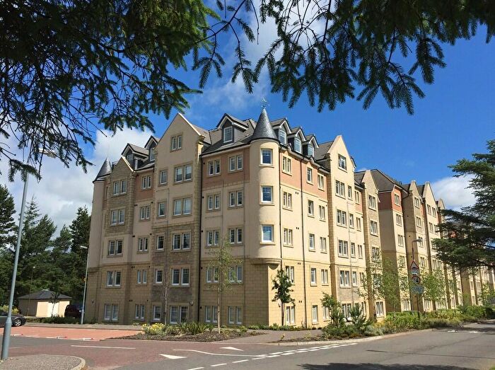 2 Bedroom Flat To Rent In Eagles View, Livingston, West Lothian, EH54