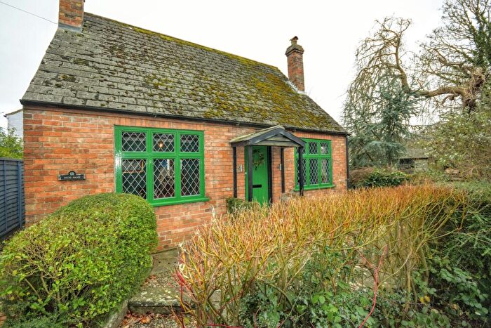 3 Bedroom Detached House For Sale In High Holme Road, Louth, LN11