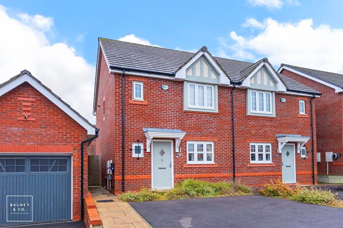 3 Bedroom Semi Detached House For Sale In Norton Road, Mosley Common, Worsley, M28