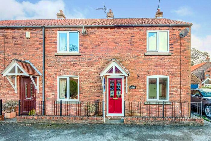 3 Bedroom End Of Terrace House To Rent In Woods Garth, Wetwang, Driffield, East Riding Of Yorkshi YO25