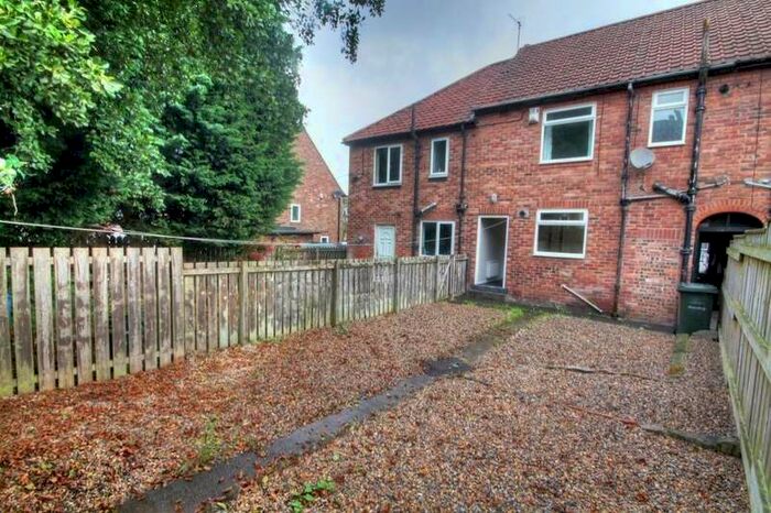 2 Bedroom Terraced House To Rent In Stamfordham Road, Newcastle Upon Tyne, NE5