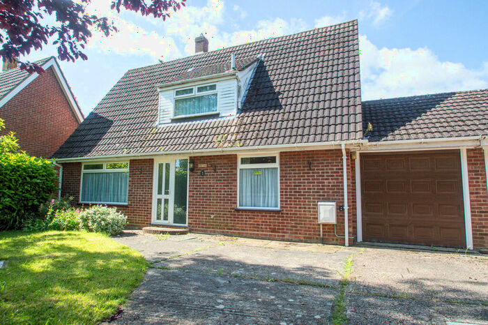 2 Bedroom Chalet For Sale In Church Street, Hundon, CO10