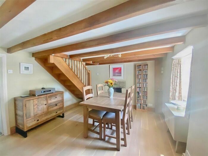 2 Bedroom Cottage For Sale In Lowertown, Helston, TR13