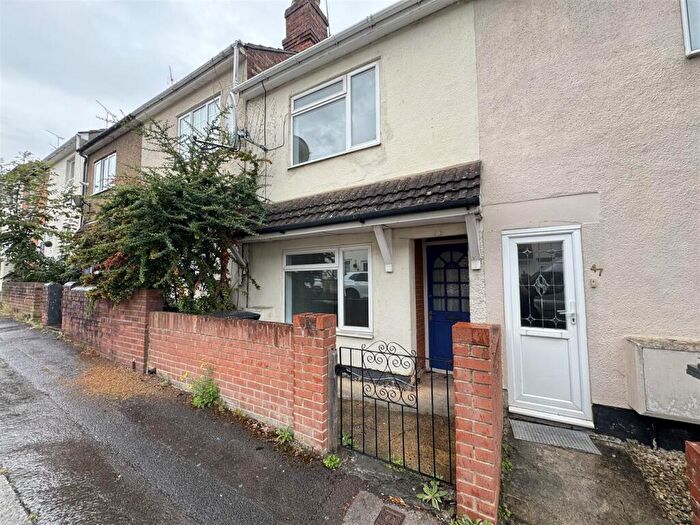 2 Bedroom Terraced House For Sale In Morse Street, Swindon, SN1
