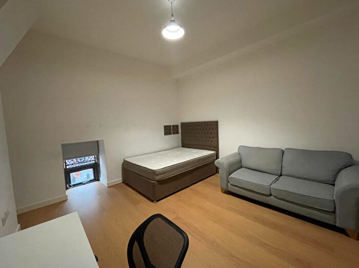 1 Bedroom Flat To Rent In Crookes Valley Road, Sheffield, S10