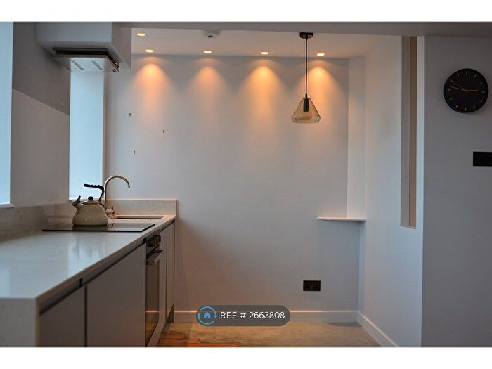 2 Bedroom Flat To Rent In Acre Lane, London, SW2