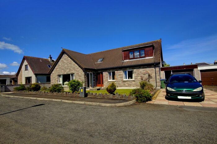 3 Bedroom Semi-Detached Bungalow For Sale In Viking Place, St. Ola, Kirkwall, KW15