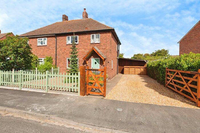 3 Bedroom Semi-Detached House For Sale In Newfield Drive, North Kyme, Lincoln, LN4