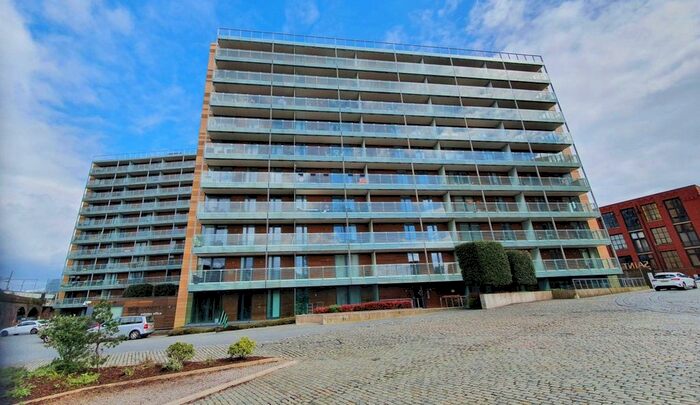 2 Bedroom Flat To Rent In St Georges Island, Kelso Place, M15