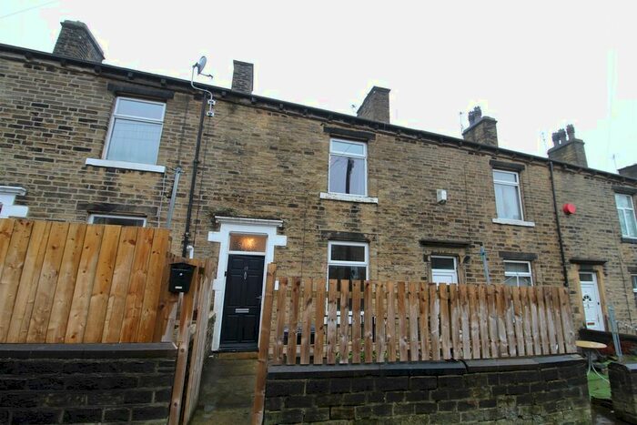 2 Bedroom Terraced House To Rent In Emscote Grove, Halifax HX1