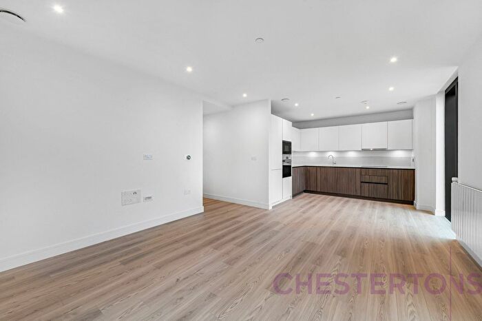 3 Bedroom Flat To Rent In Affinity View, Canary Wharf, E16