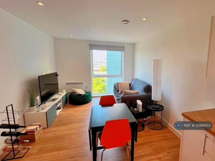 2 Bedroom Flat To Rent In Great Ancoats Street, Manchester, M4