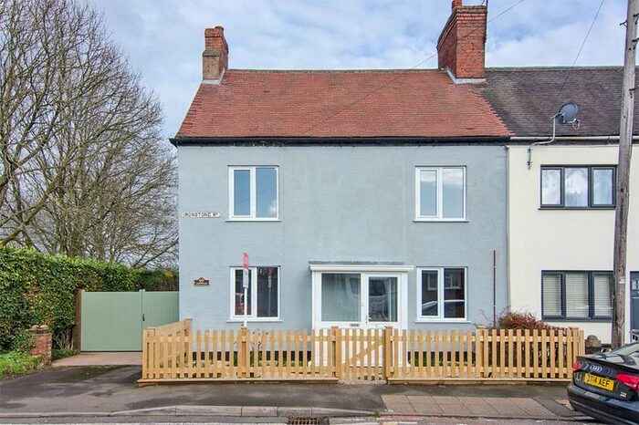 3 Bedroom Semi-Detached House To Rent In Ironstone Road, Chase Terrace, Burntwood, WS7