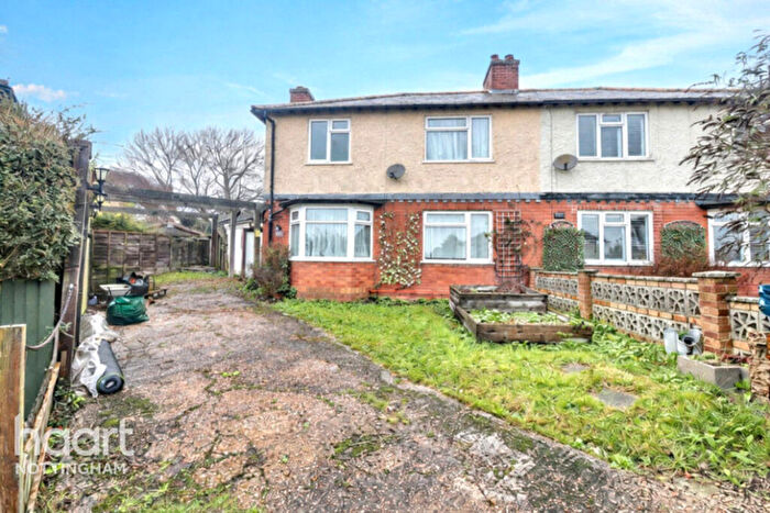 3 Bedroom Semi Detached House For Sale In Charnwood Avenue, Keyworth, NG12