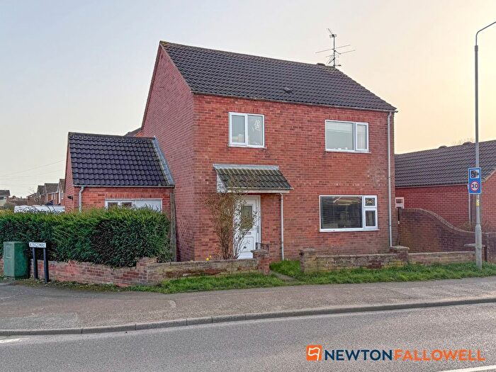 3 Bedroom Detached House For Sale In Kingsway, Balderton, NG24