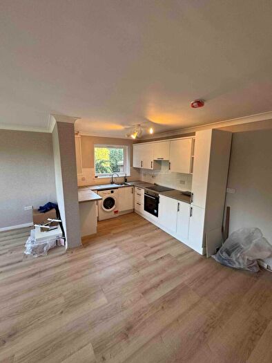 1 Bedroom Flat To Rent In Moseley Court, B13
