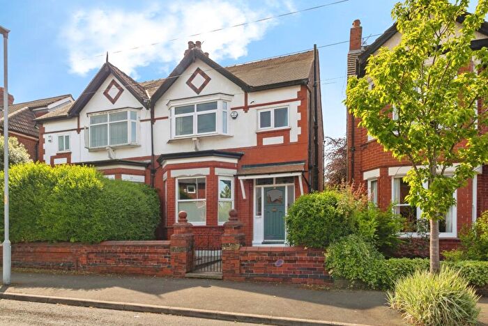 3 Bedroom Semi Detached House For Sale In Connaught Avenue, Manchester, Greater Manchester, M19