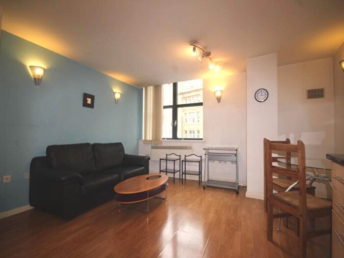 1 Bedroom Flat To Rent In Landmark House, City Centre, Bradford, BD1