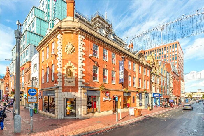 2 Bedroom Apartment To Rent In Station Road, Reading, Berkshire, RG1