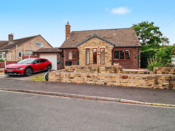4 Bedroom Detached House For Sale In Cobbler Hall, Bretton, Wakefield, WF4