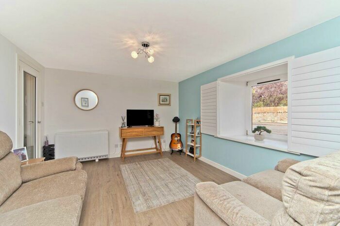 2 Bedroom Flat For Sale In The Maltings, Aberlady, East Lothian, EH32