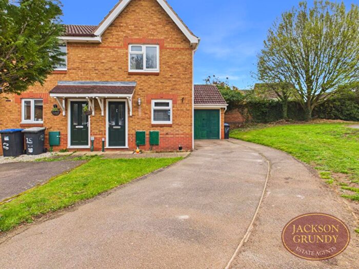 2 Bedroom End Of Terrace House To Rent In Oakgrove, Ashby Fields, NN11