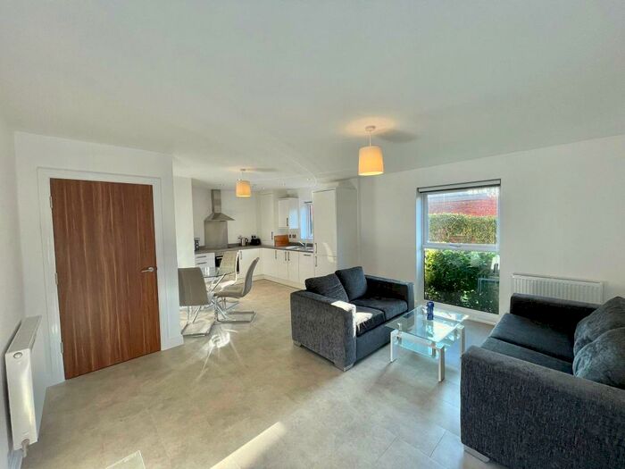 2 Bedroom Apartment To Rent In Upper Cambrian Road, Chester, CH1