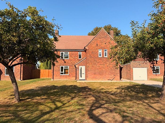 3 Bedroom Property To Rent In The Paddock, Linton On Ouse, York, YO30