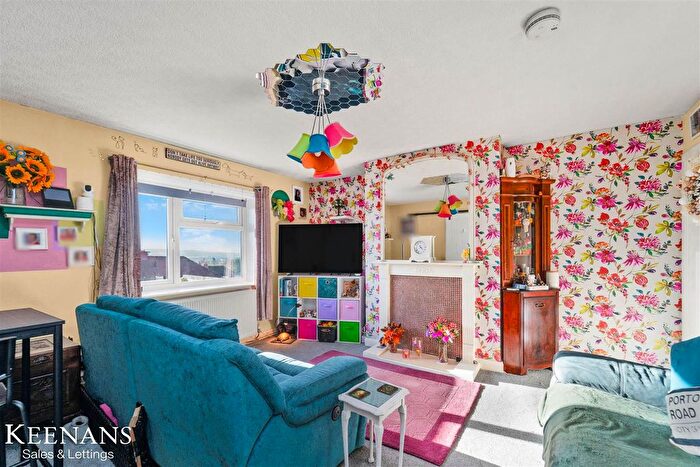 3 Bedroom Semi Detached House For Sale In White Grove, Colne, BB8