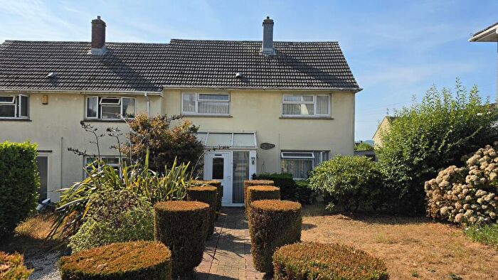 3 Bedroom Terraced House For Sale In Roberts Road, Plymouth, PL5