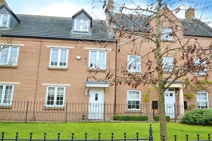 3 Bedroom Terraced House To Rent In Gilbert Scott Gardens, Gawcott, MK18