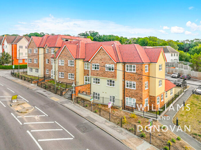 2 Bedroom Apartment For Sale In London Road, Benfleet, SS7