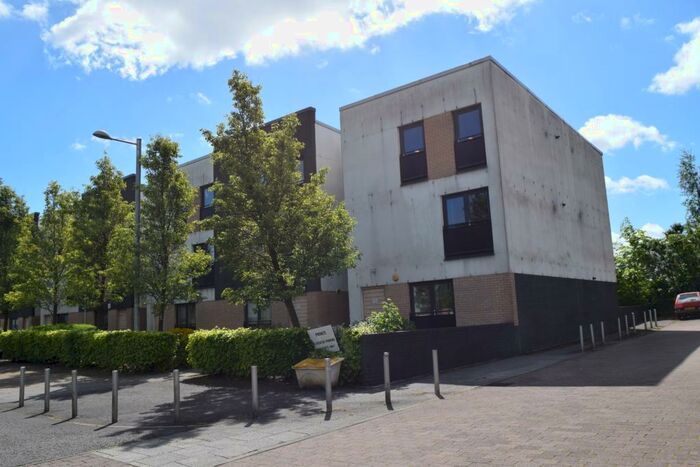 2 Bedroom Flat To Rent In Firpark Close, Flat G/, Dennistoun, Glasgow, G31