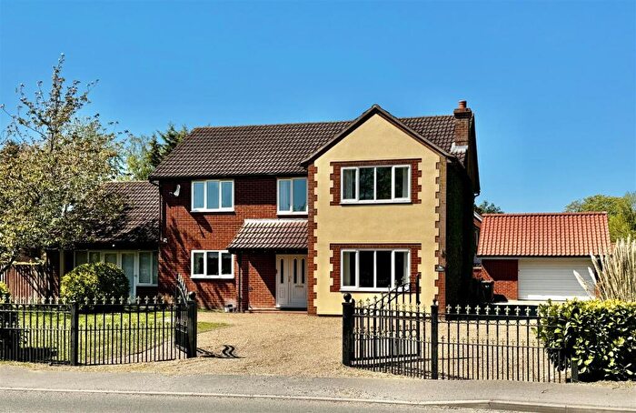 5 Bedroom House For Sale In Winfarthing Road, Shelfanger, Diss, IP22