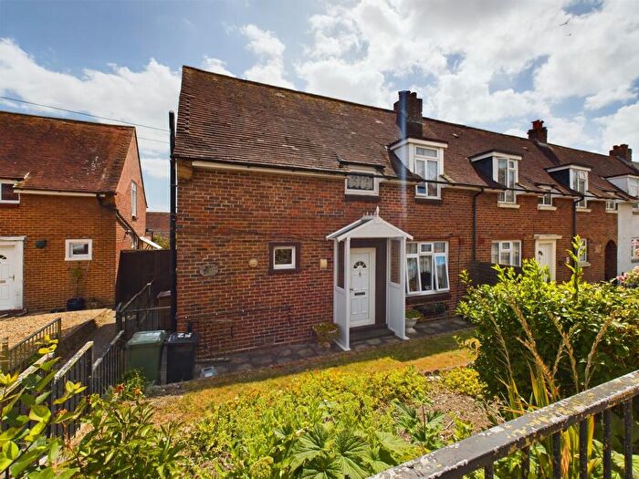 3 Bedroom End Of Terrace House For Sale In Mablethorpe Road, Wymering, Portsmouth, PO6