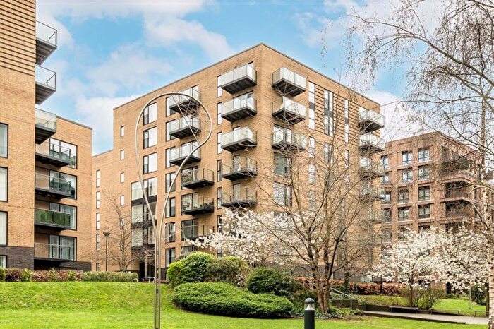 2 Bedroom Flat For Sale In Conington Road, Lewisham, SE13