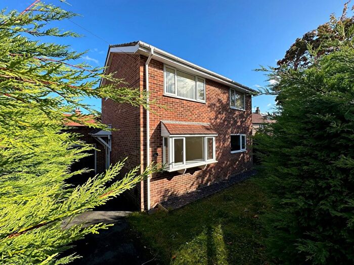 3 Bedroom Detached House To Rent In College Street, Harrogate, HG2