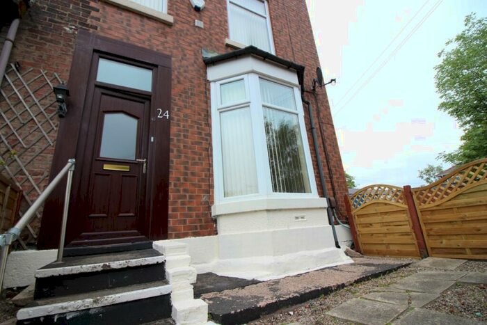 4 Bedroom Terraced House To Rent In Mackenzie Street, Bolton, BL1