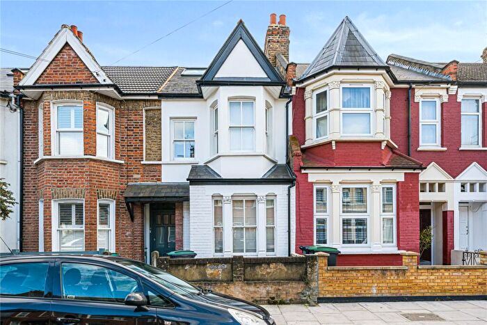 3 Bedroom Terraced House To Rent In Langham Road, Harringay, London, N15
