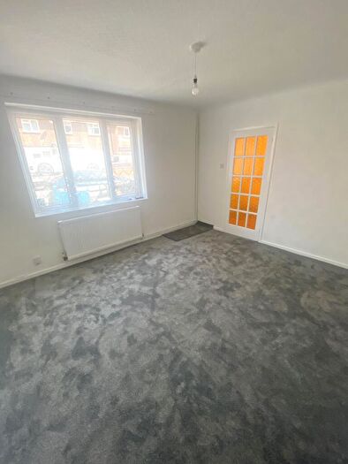 3 Bedroom Terraced House To Rent In Lansdowne Road, Leytonstone, E11