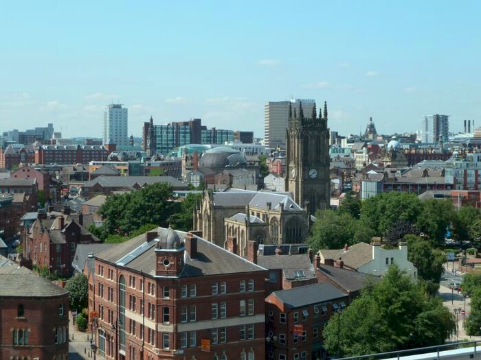 2 Bedroom Apartment To Rent In The Gateway West, East Street. Leeds, LS9