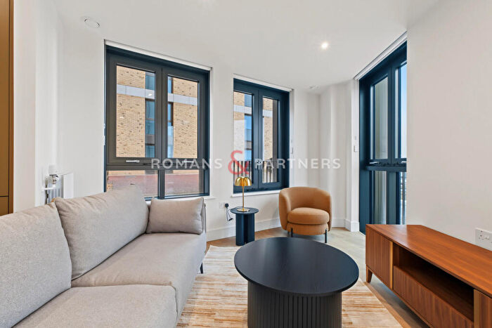 1 Bedroom Apartment To Rent In Redwood Tower, West Ham, E16