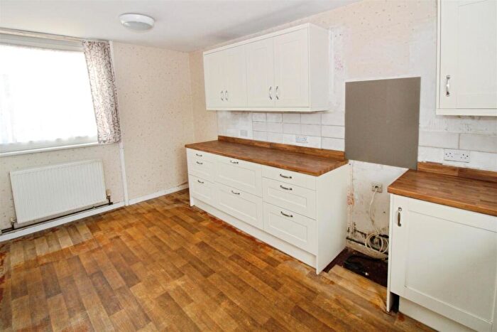 2 Bedroom End Of Terrace House For Sale In Bisley Grove, Bransholme, Hull, HU7