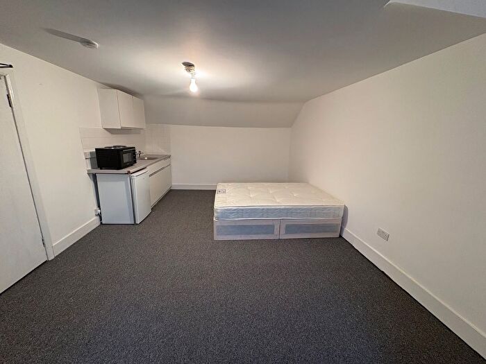 Studio To Rent In Pandora Road, West Hampstead, NW6