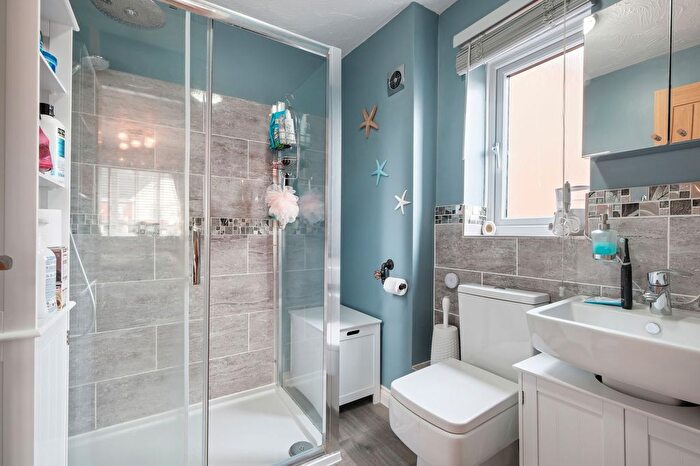 5 Bedroom Detached House For Sale In Sandown Drive, Catshill, Bromsgrove, B61